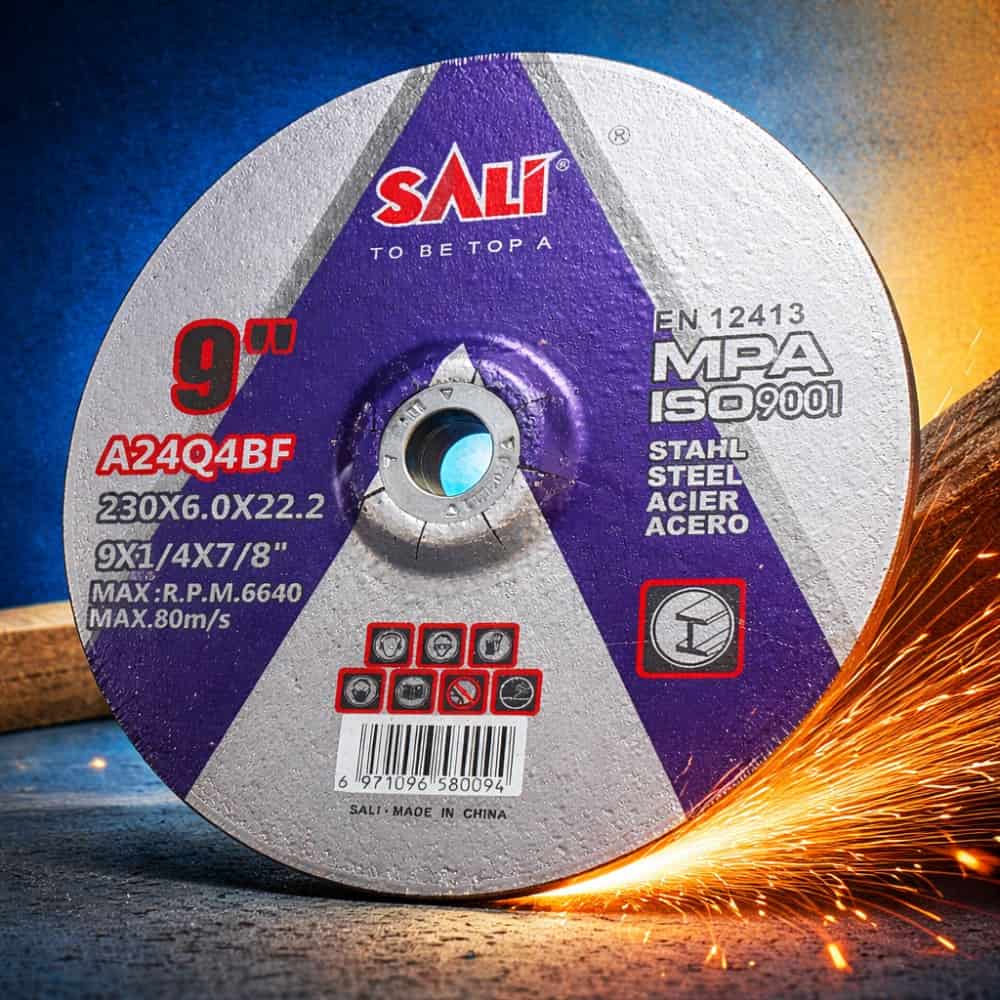 قرص القطع sali مع شرارات متطايرة 1.jpg